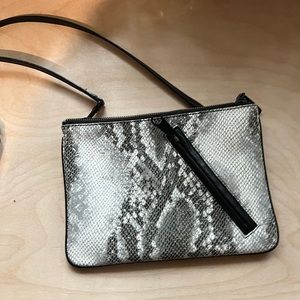 Gap leather wallet with strap